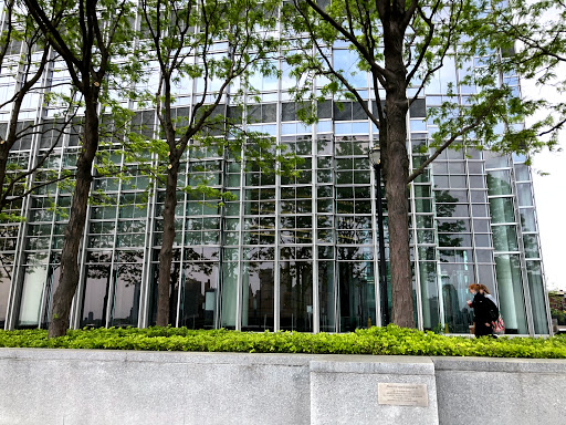 Investment Bank «Goldman Sachs & Co», reviews and photos