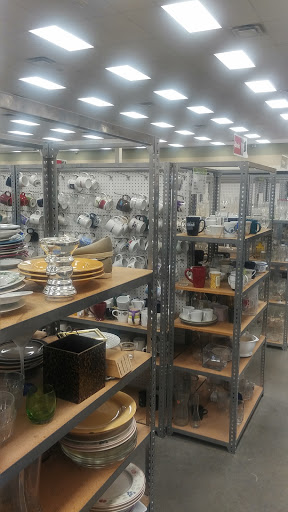 Thrift Store «Goodwill Retail Store & Donation Center», reviews and photos