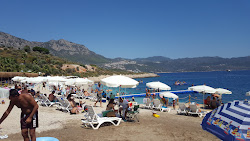 Foto von Kas Public Beach und die siedlung