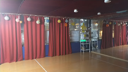 Dance Studio Hany’s(ダンススタジオハニーズ)