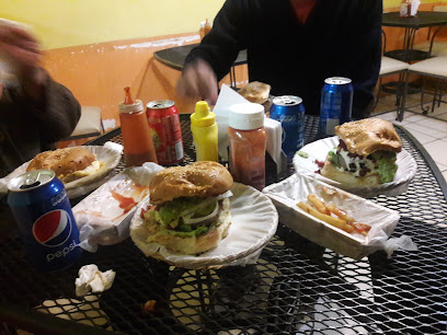Hot Burger - Av Hidalgo 207, Centro, 90300 Apizaco, Tlax., Mexico