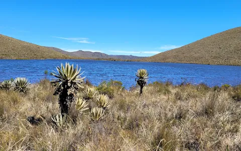 Laguna El Encanto, Nevado del Tolima image