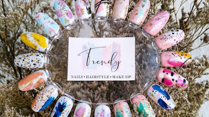 Trendy Nails