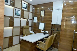 Bombay clinic (Dr Ashwini Patil & Dr Vijay Patil) image