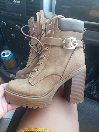 Clothing Store «Ross Dress for Less», reviews and photos, 1101 5th Ave, Hammond, IN 46320, USA