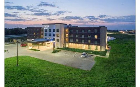 Fairfield Inn & Suites by Marriott Des Moines Altoona image