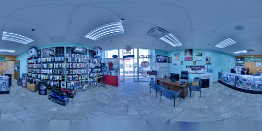 Phone Repair Service «A1 Wireless Cell Phone Repair Center», reviews and photos, 3603 Marvin D Love Fwy #400, Dallas, TX 75224, USA