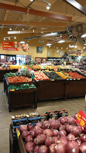 Grocery Store «Kroger», reviews and photos, 1365 Stoneridge Dr, Gahanna, OH 43230, USA