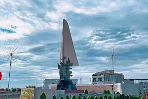 Victory Monument image