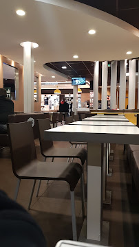 Atmosphère du Restauration rapide McDonald's à Varennes-Vauzelles - n°16