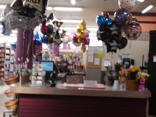 Supermarket «Giant Eagle Supermarket», reviews and photos, 111 W Madison St, Rochester, PA 15074, USA