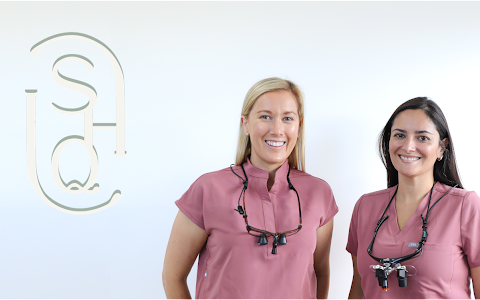 SmilesHQ - Dr. Nathalia Garritano and Dr. Amy Calvin image