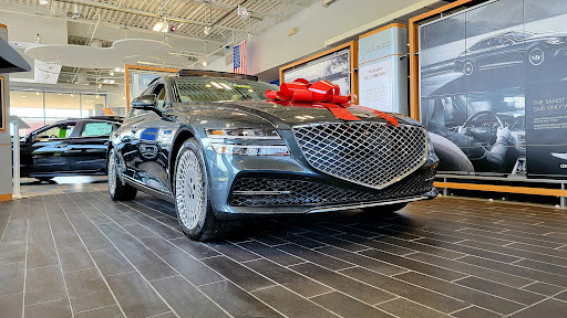 Hyundai Dealer «Gregory Hyundai», reviews and photos, 490 Skokie Valley Rd, Highland Park, IL 60035, USA