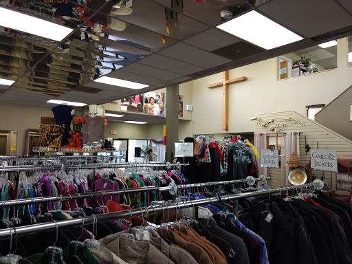 Thrift Store «Union Gospel Mission Store», reviews and photos, 885 Commercial St NE, Salem, OR 97301, USA