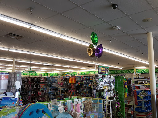 Dollar Store «Dollar Tree», reviews and photos, 1330 Butterfield Rd, Downers Grove, IL 60515, USA