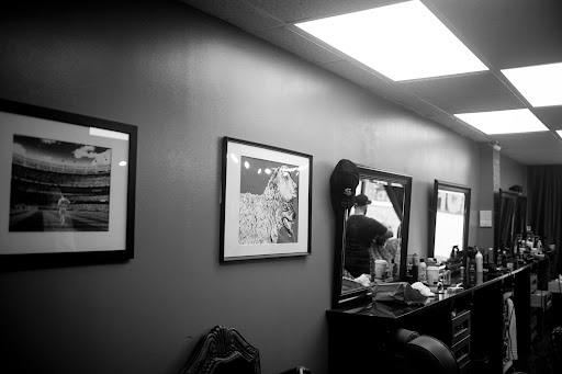 Barber Shop «The Barber Shop», reviews and photos, 70-23 Austin St, Forest Hills, NY 11375, USA