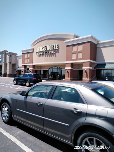 Book Store «Barnes & Noble», reviews and photos, 3050 Beeline Rd, Holland, MI 49424, USA