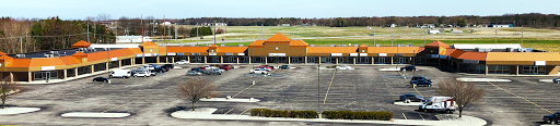 Shopping Mall «The Pointes Shopping Center», reviews and photos, 1040 E Sternberg Rd, Norton Shores, MI 49441, USA