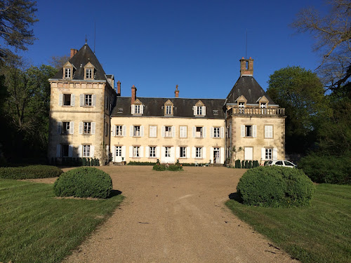 attractions Château d'Auzon Lucenay-lès-Aix