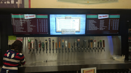 Liquor Store «Liquor Outlet», reviews and photos, 5107 Commercial St SE, Salem, OR 97306, USA