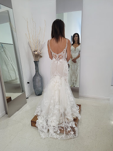 Clothing Store «Burlington Coat Factory», reviews and photos, 4849 Golf Rd, Skokie, IL 60077, USA