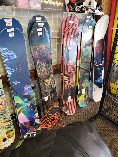 Ski Shop «Sun Valley Sports», reviews and photos, 8418 Castleton Corner Dr, Indianapolis, IN 46250, USA