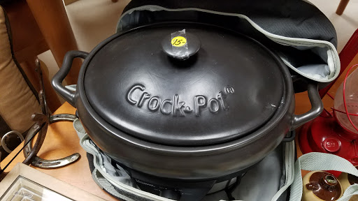 Donations Center «Goodwill», reviews and photos, 714 34th St, Lubbock, TX 79404, USA