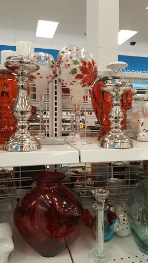 Clothing Store «Ross Dress for Less», reviews and photos, 11310 W Florissant Ave, Florissant, MO 63033, USA