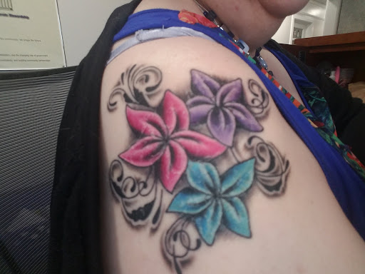 Explore memento vivere tattoo ideas, creative tattoo ideas in Manassas, available at Exposed Temptations Tattoo