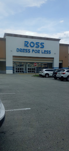 Clothing Store «Ross Dress for Less», reviews and photos, 7800 W 33rd Ave, Hialeah, FL 33018, USA