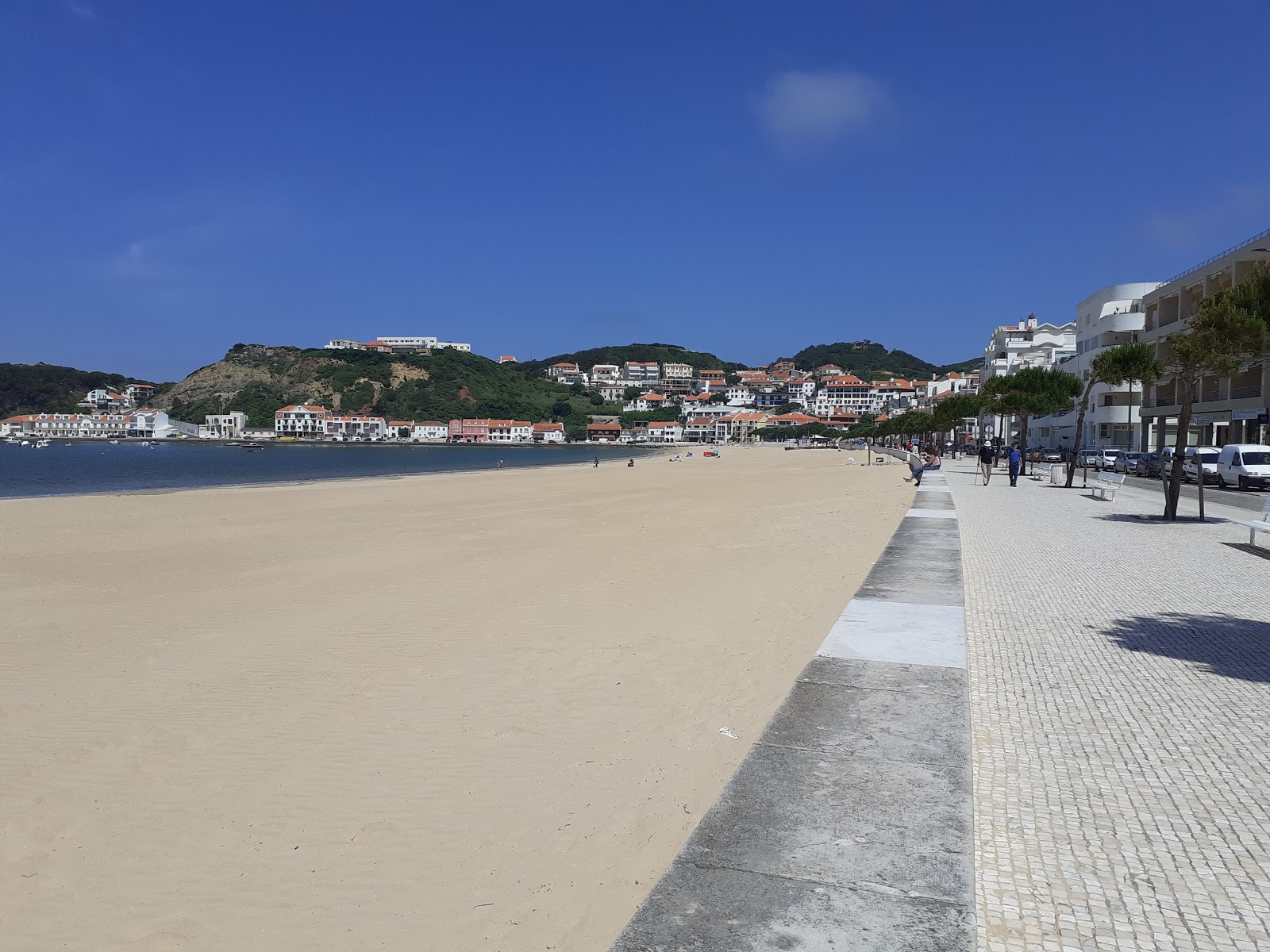 Foto van Sao Martinho do Porto voorzieningenruimte