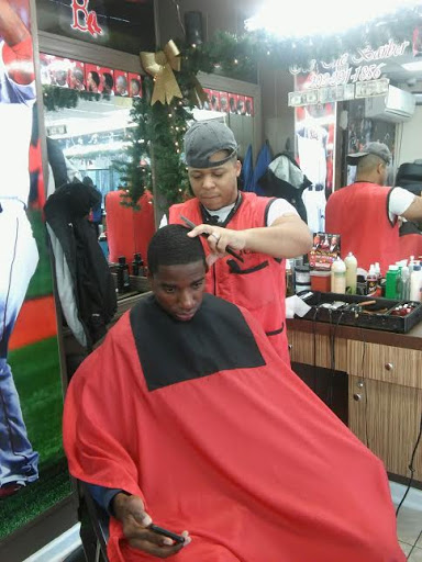 Barber Shop «Veloz Barbershop», reviews and photos, 123 W Main St, Stamford, CT 06902, USA