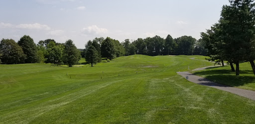 Golf Course «Southmoore Golf Course», reviews and photos, 235 Moorestown Dr, Bath, PA 18014, USA