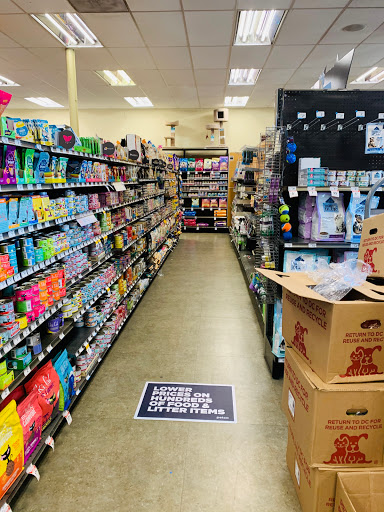Pet Supply Store «Petco Animal Supplies», reviews and photos, 157-20 Cross Bay Blvd, Howard Beach, NY 11414, USA