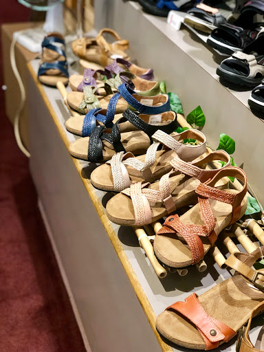 Shoe Store «Wagner Quality Shoes», reviews and photos, 4313 Butler St, Pittsburgh, PA 15201, USA