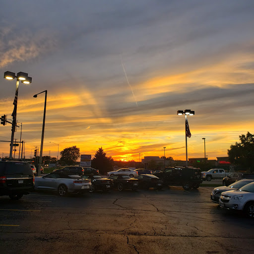 Chevrolet Dealer «Martin Chevrolet», reviews and photos, 5220 Northwest Hwy, Crystal Lake, IL 60014, USA