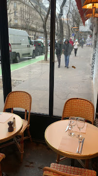 Atmosphère du Restaurant Le Bistro à Paris - n°9