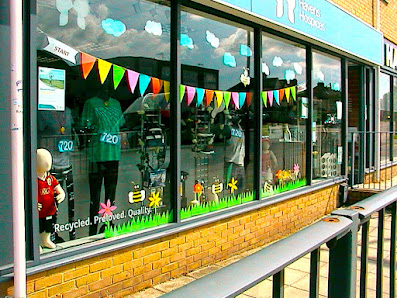 Benfleet Charity Shop - Havens Hospices 143 London Rd, South Benfleet, Benfleet SS7 5UH, United Kingdom