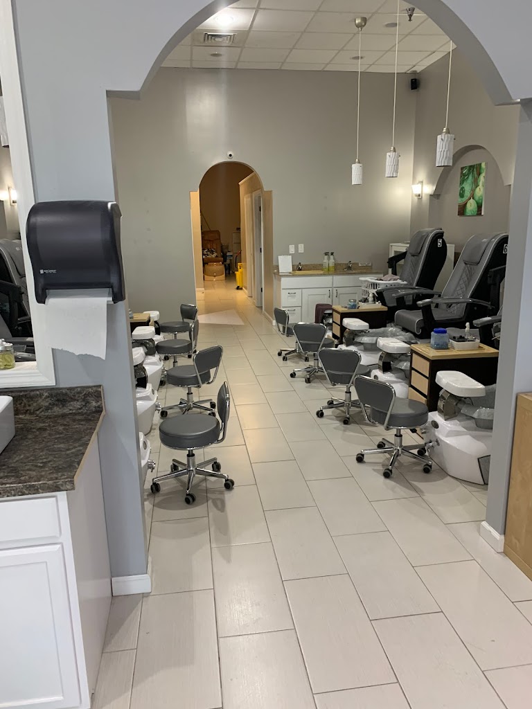 Oasis Nails & Spa 08002
