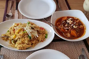 The Chef Thai Billingshurst image