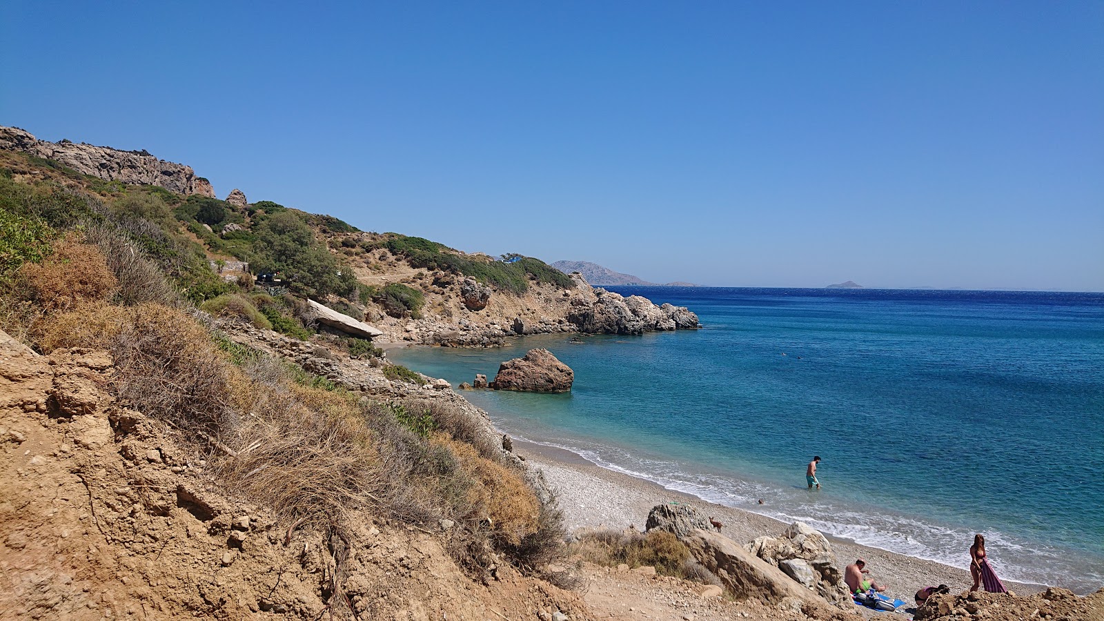 Nealia beach photo #7