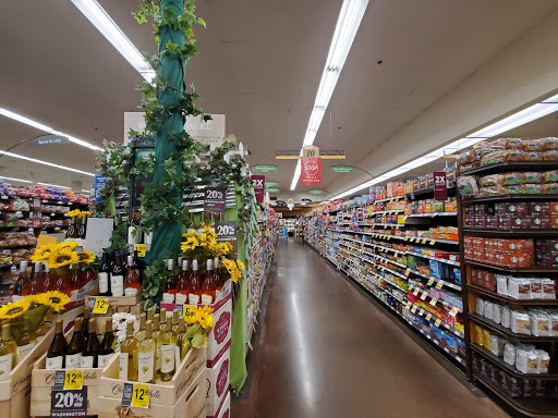 Grocery Store «Quality Food Center», reviews and photos, 17847 1st Avenue South, Normandy Park, WA 98148, USA