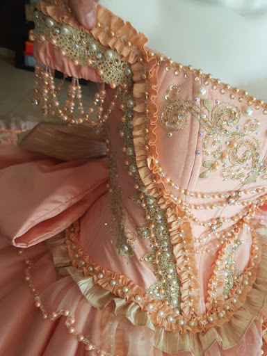 Bridal Shop «Esmeralda Bridal & Quinceaneras», reviews and photos, 2415 Howe Ave, Sacramento, CA 95825, USA