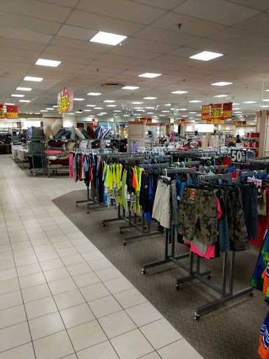 Department Store «JCPenney», reviews and photos, 1800 4 Seasons Blvd, Hendersonville, NC 28792, USA