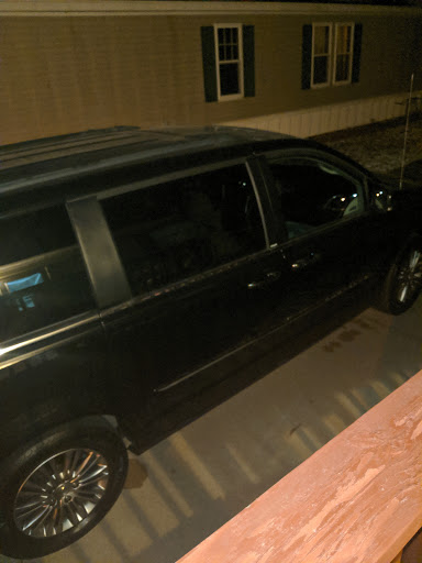 Used Car Dealer «Houdek Auto Center», reviews and photos, 150 7th Ave, Marion, IA 52302, USA