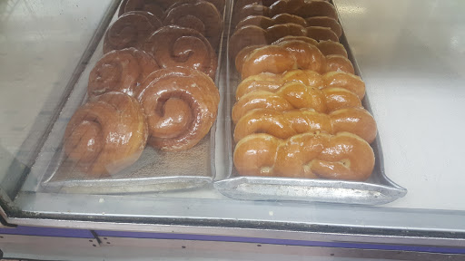 Dessert Shop «Elias Donuts», reviews and photos, 19231 Grand River Ave, Detroit, MI 48223, USA