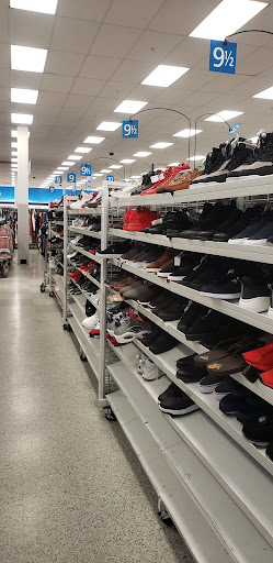 Clothing Store «Ross Dress for Less», reviews and photos, 902 Sepulveda Blvd, Harbor City, CA 90710, USA