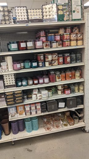 Discount Store «Bargain Hunt», reviews and photos, 30 Orchard Park Dr, Greenville, SC 29615, USA