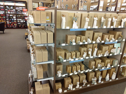 Christian Book Store «Mardel Christian & Education», reviews and photos, 2710 N Greenwich Rd, Wichita, KS 67226, USA