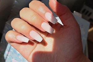 American Beauty Nails image